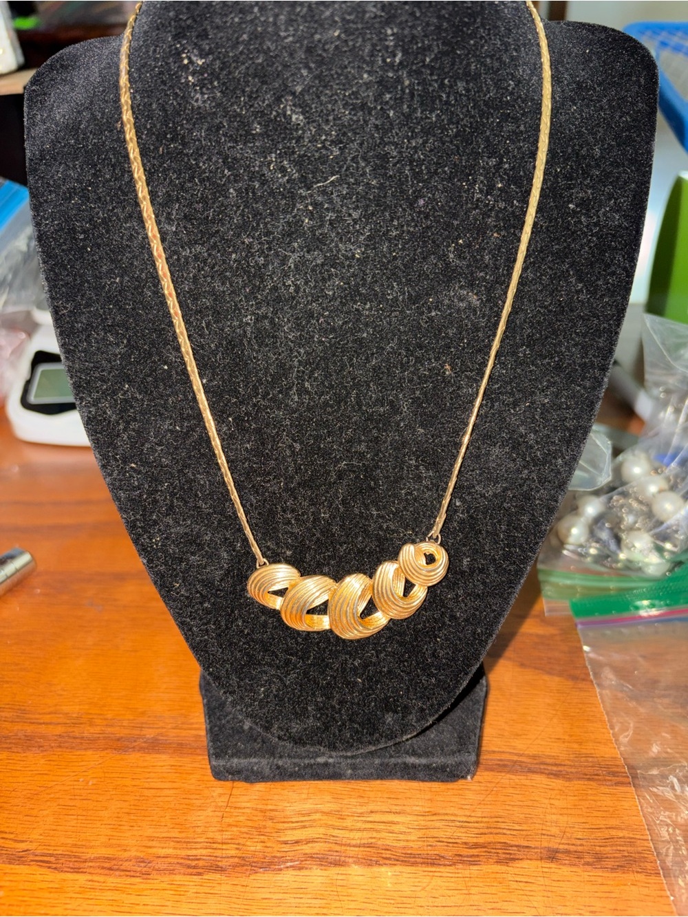 Gold-Tone Sculptural Knot Necklace - Women Jewelry 9 1/4 Inch